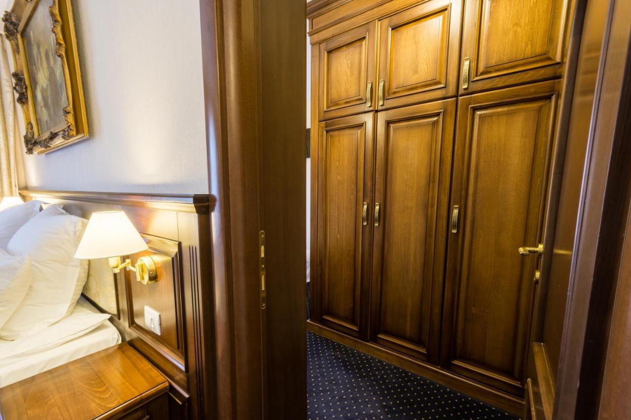 Noblesse Boutique Hotel